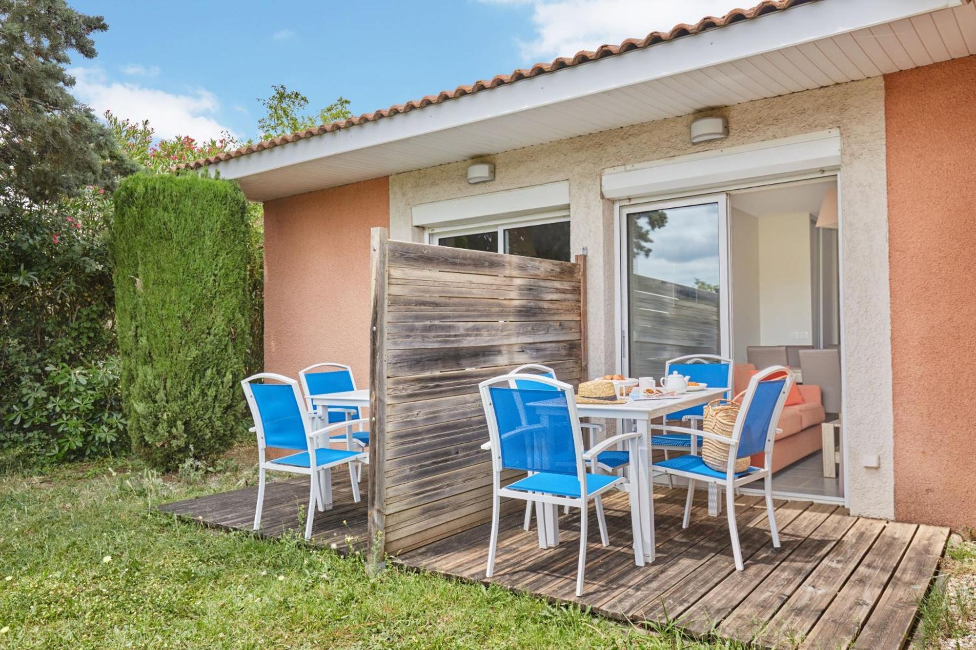 Residence Odalys Cote Canal Salleles-d'Aude Exterior photo