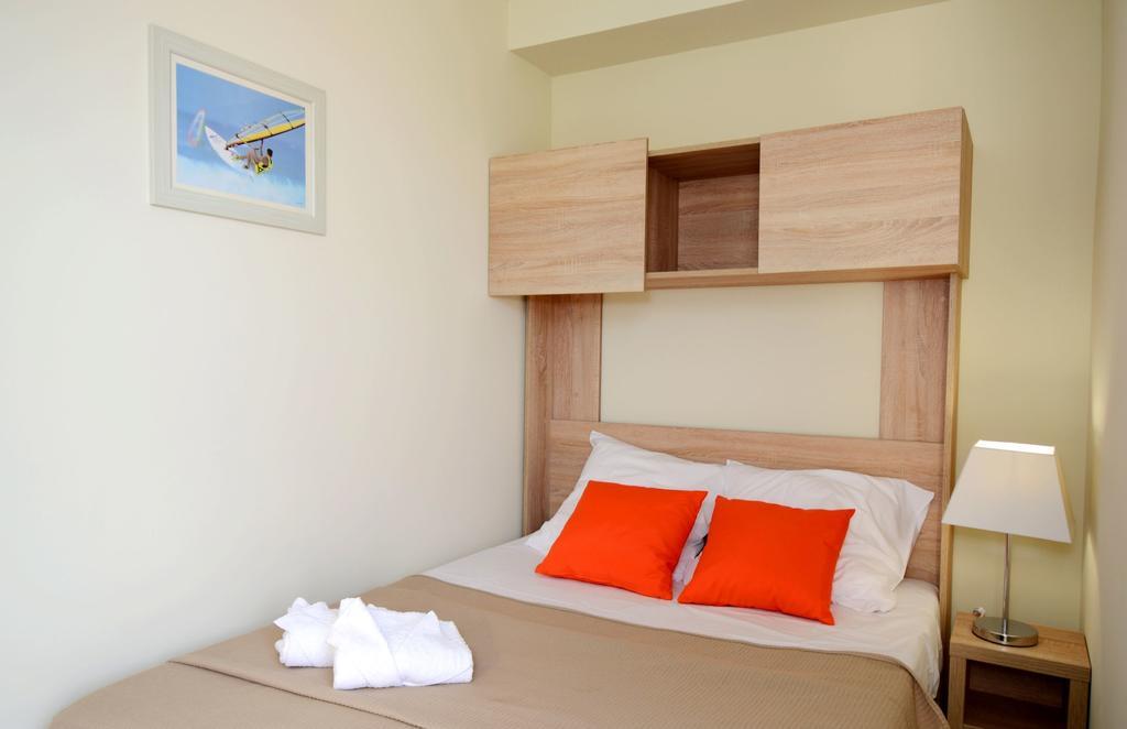 Residence Odalys Cote Canal Salleles-d'Aude Room photo